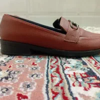 کفش کالج|کیف، کفش، کمربند|قم, نیروگاه|دیوار