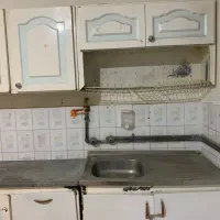 چند عدد کابینت فلزی دسته دوم بالا و پابین|آب‌چکان و نظم‌دهنده ظروف|ایلام, |دیوار