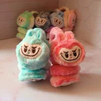 گوشگیر زمستانی لبوبو دو رنگ