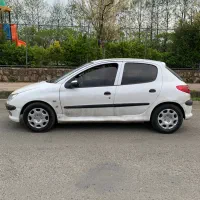 206 اتوماتیک