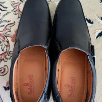 کفش|کیف، کفش، کمربند|مهریز, |دیوار