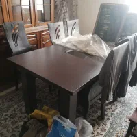 میز و صندلی 8نفره و مبل 7نفره و تخت دو نفره سالم