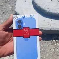 آیفون ۱۶ نرمال