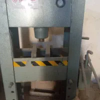 پرس و موتور شور استیل درحد نو کم کار