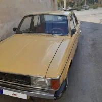 پیکان زرد قناری