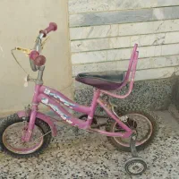 دوچرخه صورتی