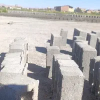 کار در کارگاه بلوک زنی