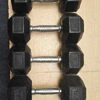 دمبل بدنسازی به همراه کش پیلاتس