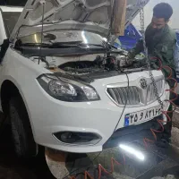 میکانیک سیار  یدک کش تعمیر و راه اندازی خودرو.