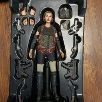 اکشن فیگور Alice از Resident Evil برند Hot toys