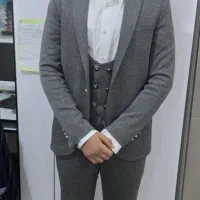 کت و شلوار جوان