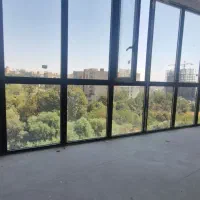 ۱۷۵ متر  بی همتا  در منطقه و ۱۸۵ متر ویو ابدی