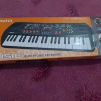 ارگ|پیانو، کیبورد، آکاردئون|خرم‌آباد, |دیوار