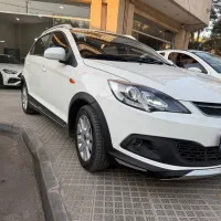 امویام 315 هاچبک اسپرت اکسلنت، مدل ۱۳۹۸ صفر