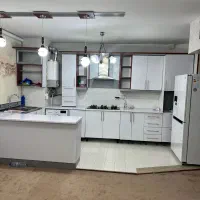 فروش آپارتمان دو خوابه صدرا سند تک برگ