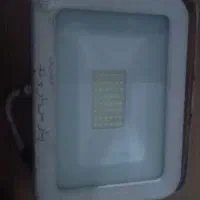 پروژکتور|لامپ و چراغ|رشت, کوی غلام نیا|دیوار