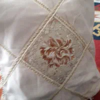 ۶ عدد کوسن نونو .اصلا استفاده نشده.برای جهاز خریدم