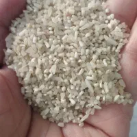 برنج ریزه کبلو ۲۰۰ تومان