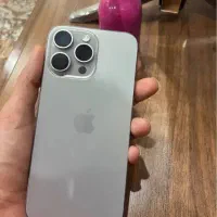 گوشی ایفون۱۵پرومکس۲۵۶باطری۱۰۰