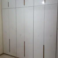 نصاب کابینت کمد دیواری خورده کاری تعمیرات اجرا