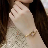 با طلا مو نمیزنه. فروش حضوری هم داریم|زیورآلات و اکسسوری|یزد, |دیوار