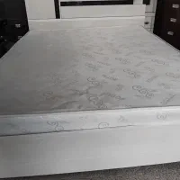 تخت و تشک دو نفره