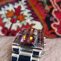 مجسمه و ساعت LED شیک و خاص مردانه|مجسمه، تندیس، ماکت|تبریز, |دیوار