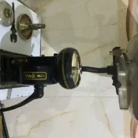 چرخ شیر با چرخ خامه گیر