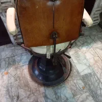 تعدادی صندلی آرایشگاه|آرایشگاه و سالنهای زیبایی|آستانه اشرفیه, |دیوار