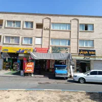 مغازه ۴۲متر برمیدان فاز ۲صدرا