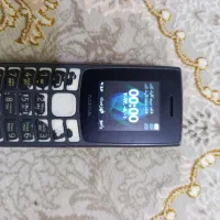 گوشی نوکیا مدل ۱۰۵ و گوشی سامسونگ مدل B310