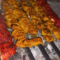 کار شب در کبابی