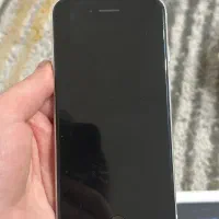 iphone SE 2020 128G|موبایل|شیراز, فرهنگ شهر|دیوار