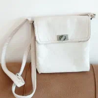 کیف قیمت مناسب|کیف، کفش، کمربند|تربتحیدریه, شهید قرنی|دیوار