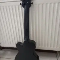 گیتار|اسباببازی بچه|فردیس, فردیس|دیوار