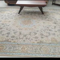 ۲تا فرش ۹متری نو کلا ۴ماه ننداختم
