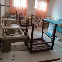 کارگاه تولیدی لباس با تجهیزات کامل
