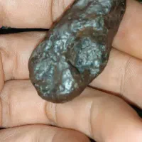 ۹ عددشهاب سنگ‌ریز