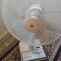 پنکه رومیزی در حد نو ۵۰۰۰۰۰۰۰ تومان