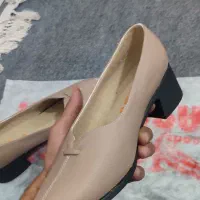 کفش اپا رنگ کرم از سایز 37 تا 40|کیف، کفش، کمربند|مشهد, کارمندان دوم|دیوار