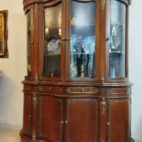 بوفه و تخت خواب