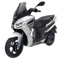 فروش فوری آپریلیا SXR 160 سفید، مدل ۱۴۰۲