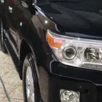 تویوتا لندکروز مدل 2011 درحد صفر شصت ساله