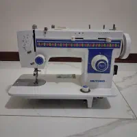 چرخ خیاطی خانگی