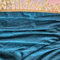 پرده تور سفید طلایی سالم با یالان آبی کله غازی|پرده، رانر، رومیزی|اصفهان, عسگریه|دیوار