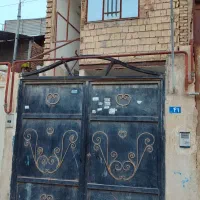 دو طبقه نیم ویلای