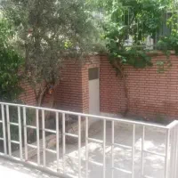 زمین-150-متری-ارتفاع-4-رو-پیلوت-در-بن-بست-آرام