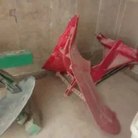 دوتاقطعه کشاورزی مال تراکتور
