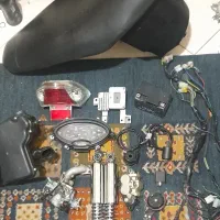 تعداد 10 قطعه لوازم موتور سیکلت ویو فروش همه یکجا