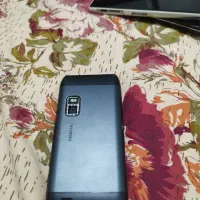 گوشی نوکیا E7